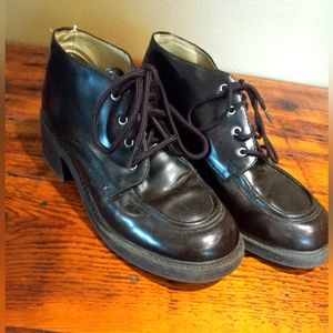 Combat style vintage shoes